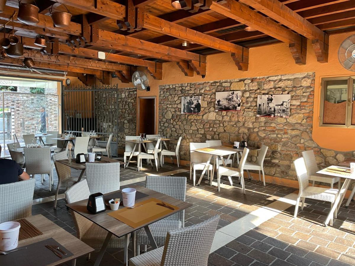 Albergo Tecla ラツィーゼ エクステリア 写真